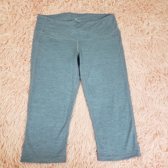 Athleta gray capris leggings size XS - Picture 1 of 8